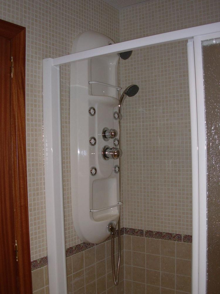 Hotel Marina Уелва Екстериор снимка